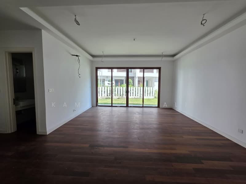Rumah Berkembar untuk Dijual di Presint 8 (Putrajaya) - Kamil Ghazali - Living Room - PropertyGuru.com.my