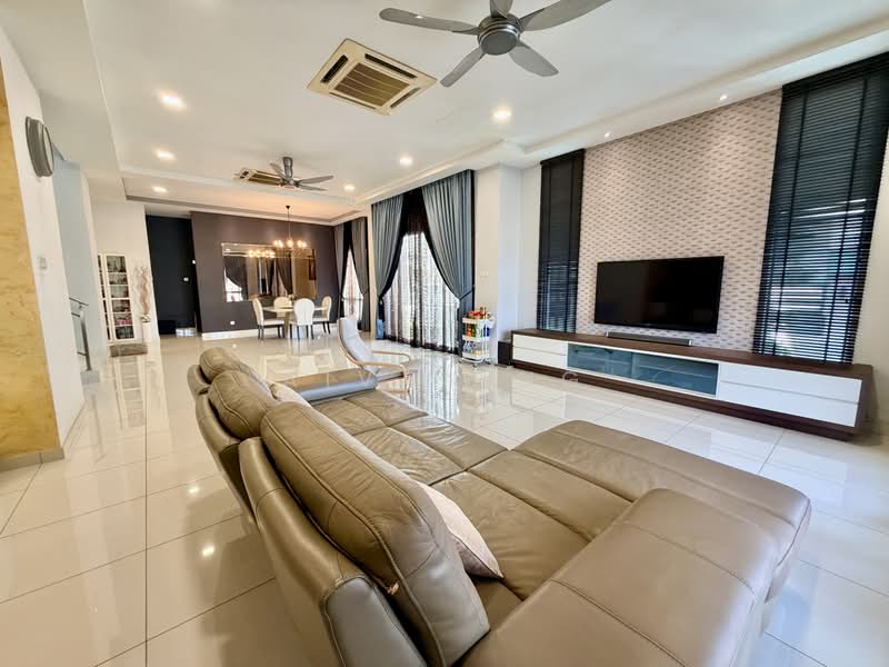 Semi-Detached House for Sale in Taman Sinar Mahkota (Cheras) - Aivan Ng - Living Room - PropertyGuru.com.my