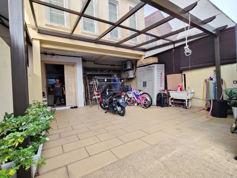Rumah Teres 2 Tingkat untuk Dijual di Puchong (Selangor) - Shirley Tan - Exterior - PropertyGuru.com.my
