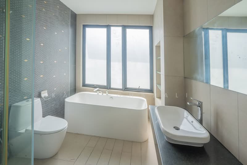 Rumah Berkembar untuk Dijual di Putrajaya (Putrajaya) - Kamil Ghazali - Bathroom - PropertyGuru.com.my