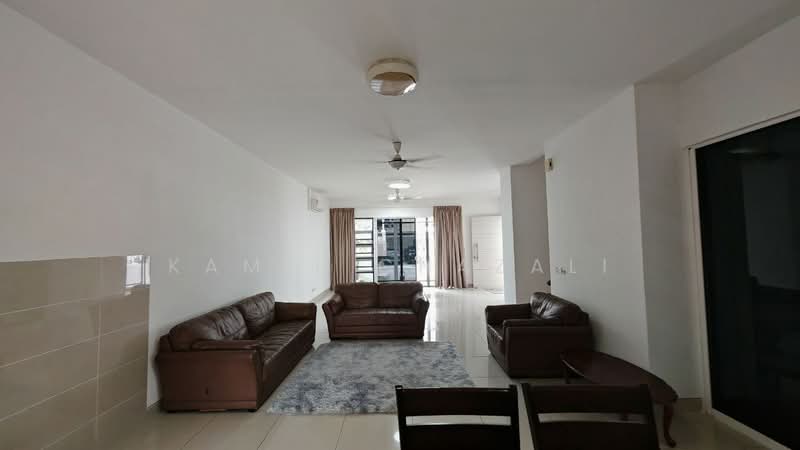 2.5-storey Terraced House for Sale in Presint 14 (Putrajaya) - Kamil Ghazali - Living Room - PropertyGuru.com.my
