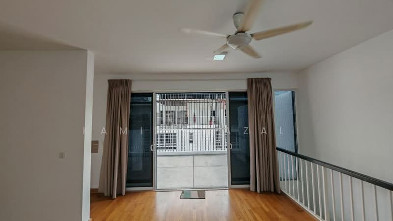 2.5-storey Terraced House for Sale in Presint 14 (Putrajaya) - Kamil Ghazali - Living Room - PropertyGuru.com.my