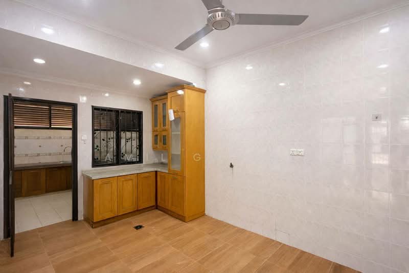 2.5-storey Terraced House for Sale in Presint 16 (Putrajaya) - Kamil Ghazali - Kitchen - PropertyGuru.com.my