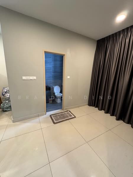 Semi-Detached House for Rent in Skudai (Johor) - Brandon Ding - Bathroom - PropertyGuru.com.my
