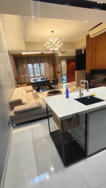 2-storey Terraced House for Rent in Tropicana Heights (Kajang) - Faizul Zamrod - Living Room - PropertyGuru.com.my