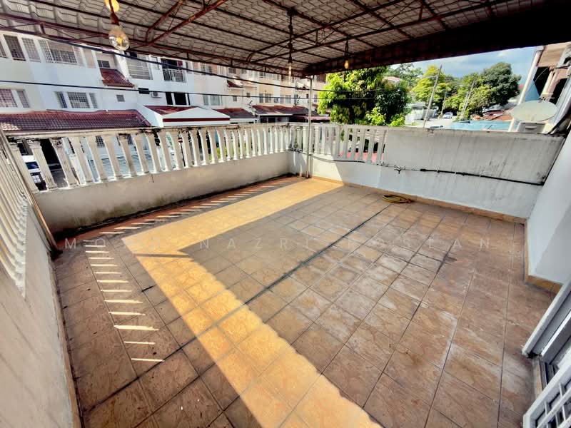 2-storey Terraced House for Sale in Seri Kembangan (Selangor) - Mohd Nazri Roslan - PropertyGuru.com.my