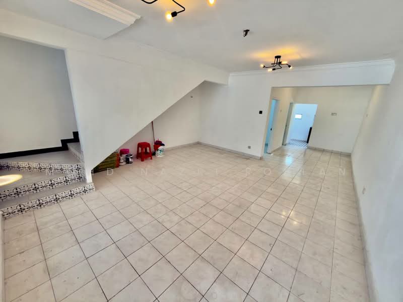 2-storey Terraced House for Sale in Seri Kembangan (Selangor) - Mohd Nazri Roslan - PropertyGuru.com.my