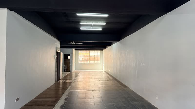 Shop for Rent in Sungai Long (Bandar Sungai Long) - Selene Chong - Bathroom - PropertyGuru.com.my