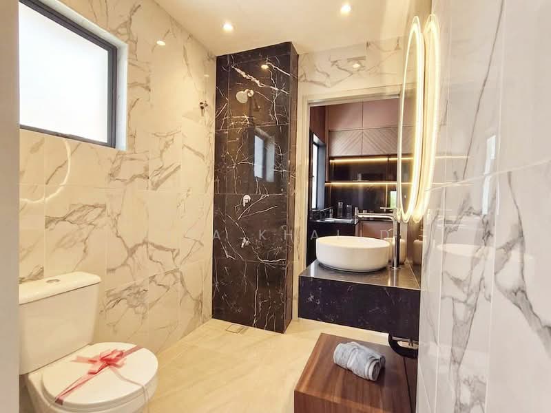 Rumah Teres 2 Tingkat untuk Dijual di Bukit Beruntung (Serendah) - Liza Khalid - PropertyGuru.com.my