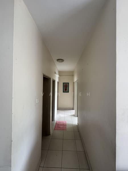 Condominium for Sale at KiPark Selayang - Ivan Teh - Corridor - PropertyGuru.com.my