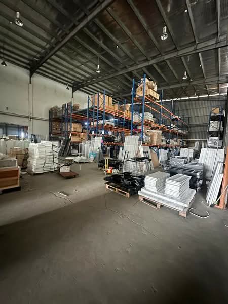 Semi-D Factory for Rent in Taman Perindustrian Sri Plentong (Masai) - C.T Chong - Interior - PropertyGuru.com.my