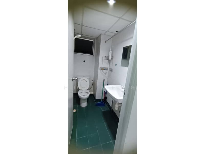 Condominium for Rent at N-Park Condominium - Hoy Meng - Bathroom - PropertyGuru.com.my