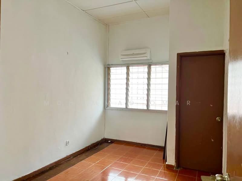 Rumah Teres 2.5 Tingkat untuk Dijual di Ampang Jaya (Ampang) - Mohammad Omar - PropertyGuru.com.my