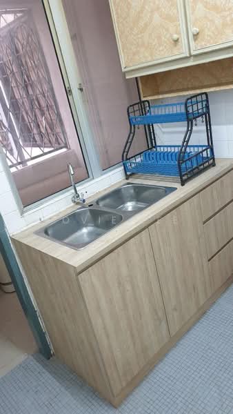 Rumah Flat untuk Dijual di Taman Kajang Mewah - Jovie Lee - Kitchen - PropertyGuru.com.my