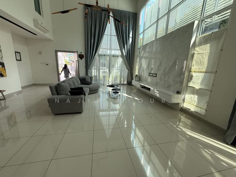 Rumah Banglo untuk Disewa di Shah Alam (Selangor) - Najib Ayoubi - Living Room - PropertyGuru.com.my