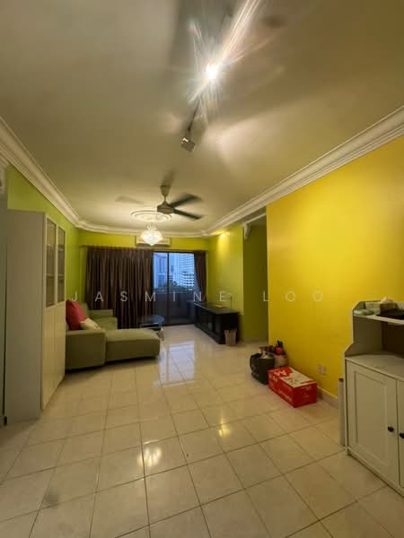 Condominium for Rent at Palm Spring @ Damansara - Jasmine Loo - Living Room - PropertyGuru.com.my
