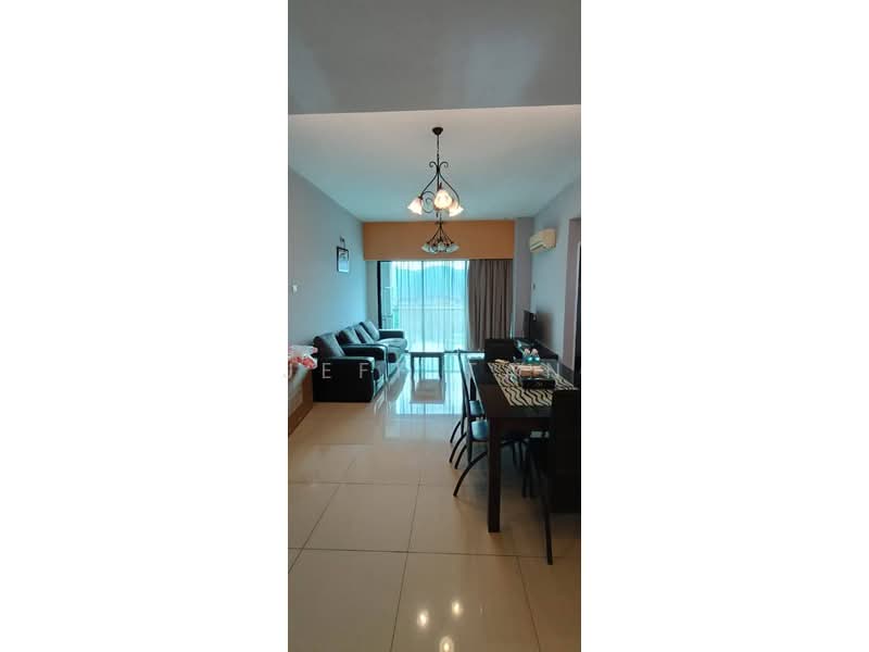 Kondominium untuk Disewa di Kinta Riverfront Hotel & Suites - Jeff Tan - Living Room - PropertyGuru.com.my