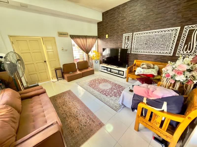 Rumah Teres 3 Tingkat untuk Dijual di Ampang (Selangor) - Mohammad Omar - PropertyGuru.com.my