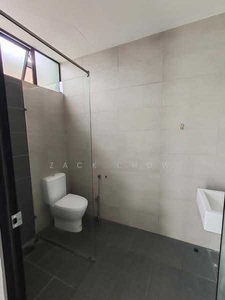 2-storey Terraced House for Sale in Bandar Seri Alam (Masai) - Zack Chow - Bathroom - PropertyGuru.com.my