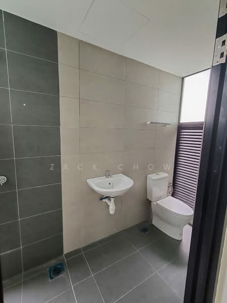 2-storey Terraced House for Sale in Bandar Seri Alam (Masai) - Zack Chow - Bathroom - PropertyGuru.com.my