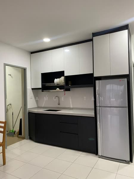 Pangsapuri untuk Disewa di Residensi Vista Wirajaya - Samuel Tan - Kitchen - PropertyGuru.com.my