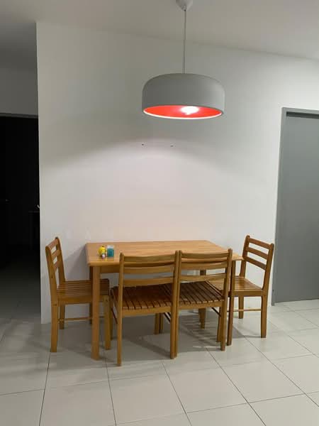 Pangsapuri untuk Disewa di Residensi Vista Wirajaya - Samuel Tan - Dining Room - PropertyGuru.com.my