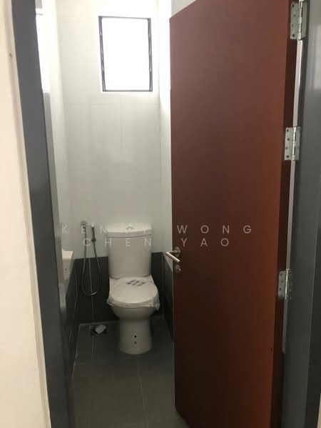 Kedai / Pejabat untuk Disewa di Bandar Baru Permas Jaya (Permas Jaya) - Kenny Wong Chen Yao - Bathroom - PropertyGuru.com.my