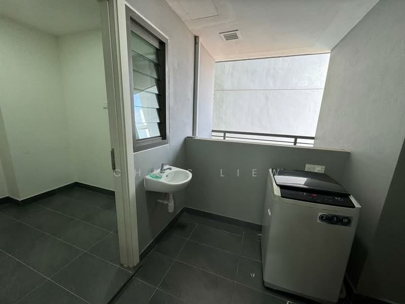 Condominium for Sale at Iskandar Residences - Chris Liew - Balcony - PropertyGuru.com.my