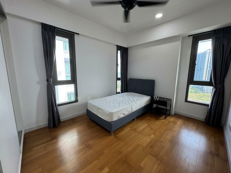 Condominium for Sale at Iskandar Residences - Chris Liew - Bedroom - PropertyGuru.com.my
