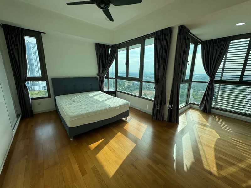 Condominium for Sale at Iskandar Residences - Chris Liew - Bedroom - PropertyGuru.com.my