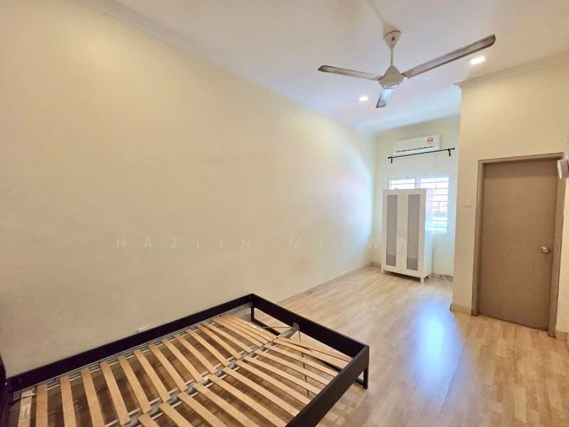 2-storey Terraced House for Sale in Setia Alam (Selangor) - Hazlin Miswan - Bedroom - PropertyGuru.com.my