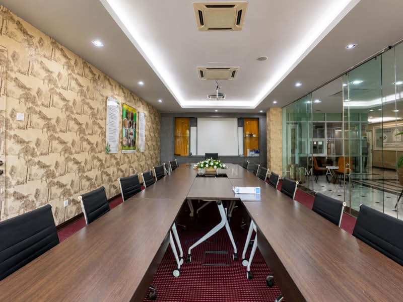 Retail Office for Sale in Presint 8 (Putrajaya) - Aizuddin bin Ahmad - Interior - PropertyGuru.com.my