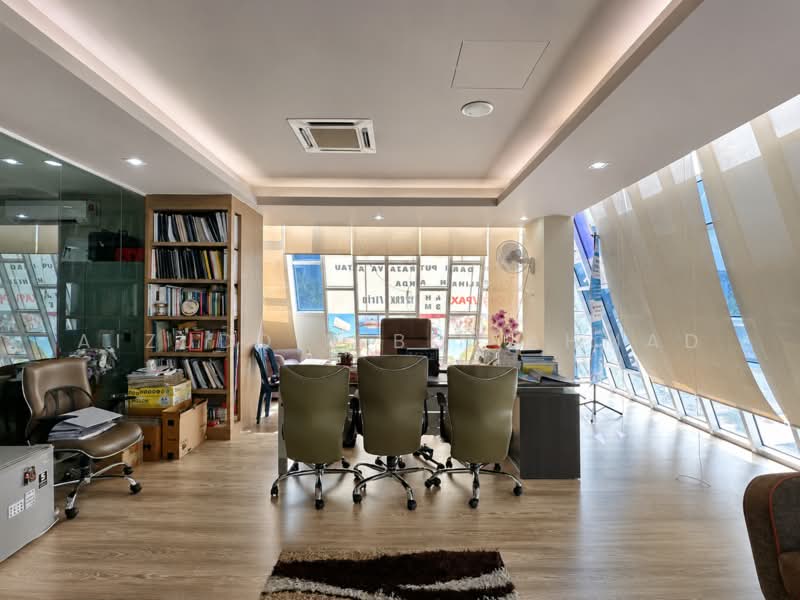 Retail Office for Sale in Presint 8 (Putrajaya) - Aizuddin bin Ahmad - Study - PropertyGuru.com.my