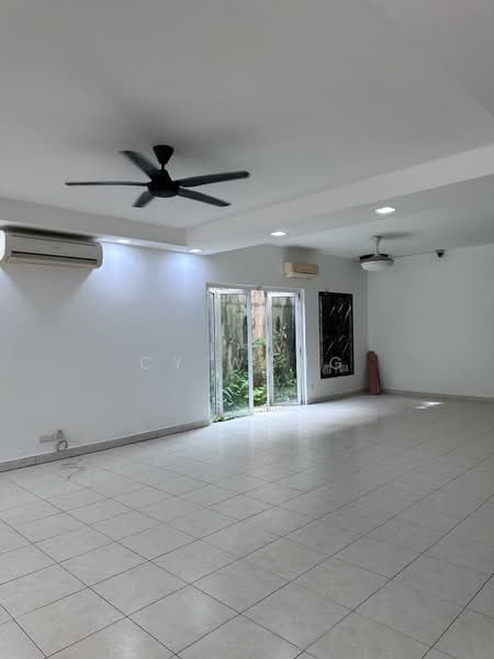 Rumah Teres untuk Dijual di Taman Puchong Hartamas (Puchong) - CY Wong - Living Room - PropertyGuru.com.my