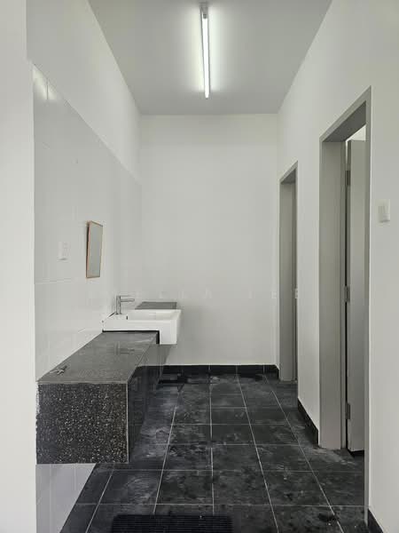 Shop / Office for Rent in Eco Forest (Semenyih) - Stella Lee - Bathroom - PropertyGuru.com.my