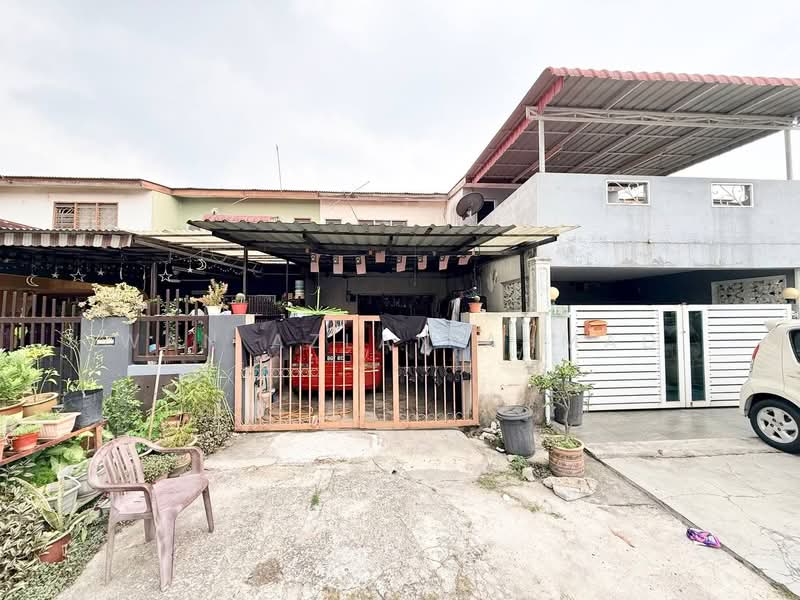 Rumah Teres 2 Tingkat untuk Dijual di Taman Desawan (Klang) - Wan Azlan Ahmad - PropertyGuru.com.my