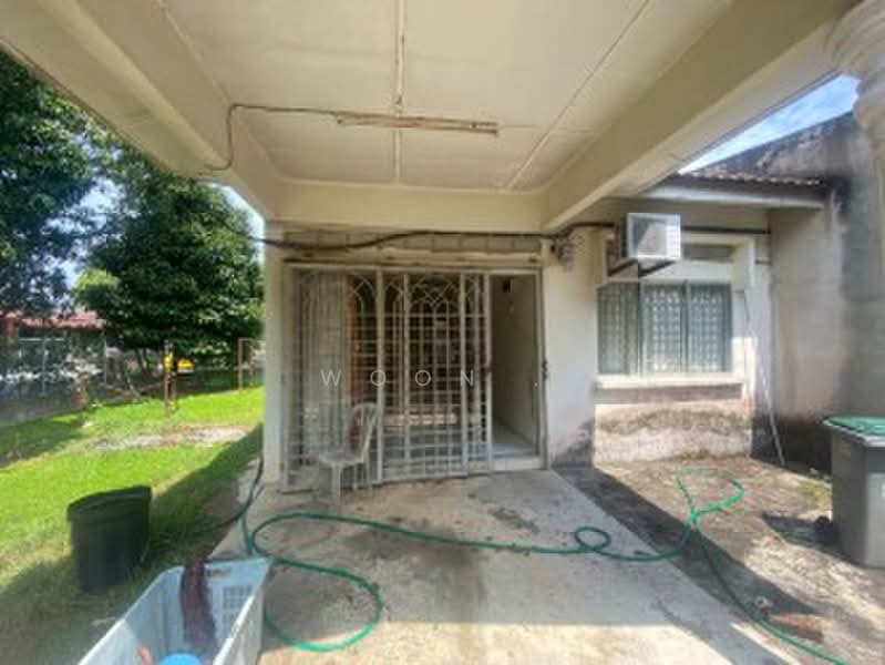 1-storey Terraced House for Sale in Taman Seri Telok Emas (Telok Mas) - Woon . - PropertyGuru.com.my