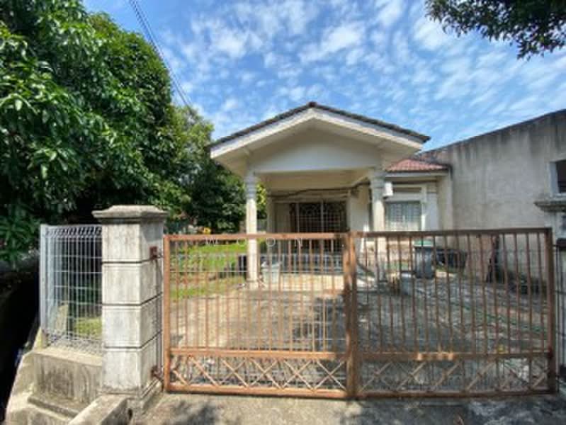 1-storey Terraced House for Sale in Taman Seri Telok Emas (Telok Mas) - Woon . - PropertyGuru.com.my