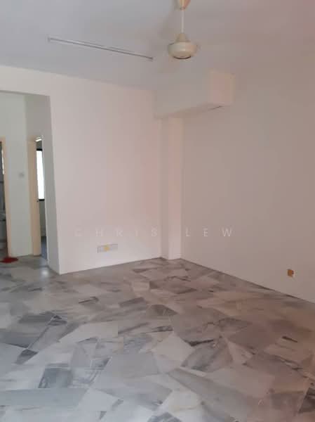2-storey Terraced House for Sale in Taman Wawasan (Puchong) - CHRIS LEW - Interior - PropertyGuru.com.my
