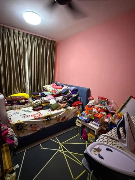 Pangsapuri untuk Dijual di Residensi Tebrau (PR1MA Tebrau) - Zack Chow - Bedroom - PropertyGuru.com.my