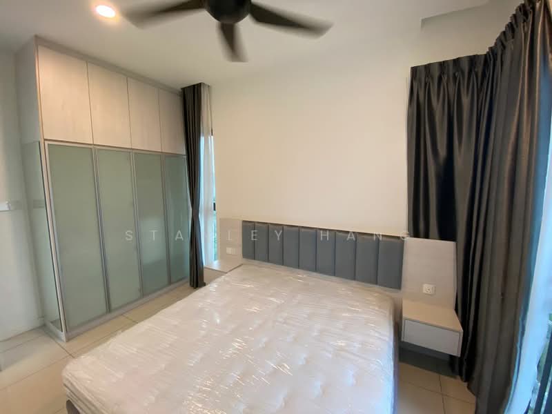 Service Residence for Sale at Skyluxe On The Park Bukit Jalil - Stanley Hang - Bedroom - PropertyGuru.com.my