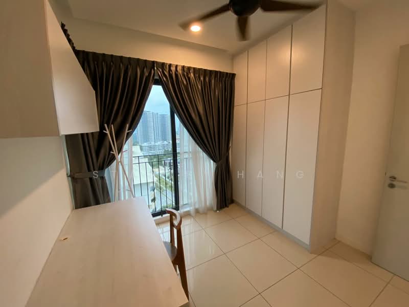 Service Residence for Sale at Skyluxe On The Park Bukit Jalil - Stanley Hang - Bedroom - PropertyGuru.com.my