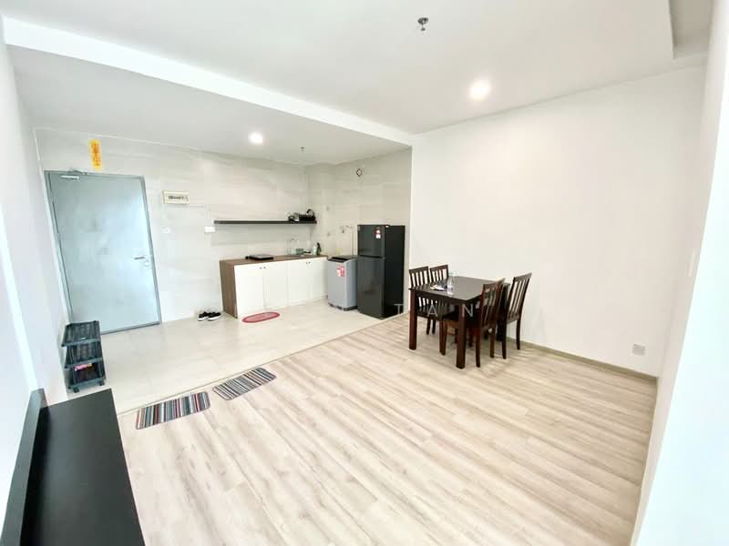 Apartment for Rent at Summer Suites @ The Summer Shopping Mall - Leon Tan - Kitchen - PropertyGuru.com.my