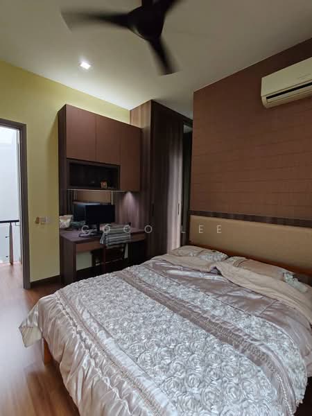 Rumah Berkembar untuk Dijual di Pekan Nanas (Johor) - Coco Lee - Bedroom - PropertyGuru.com.my