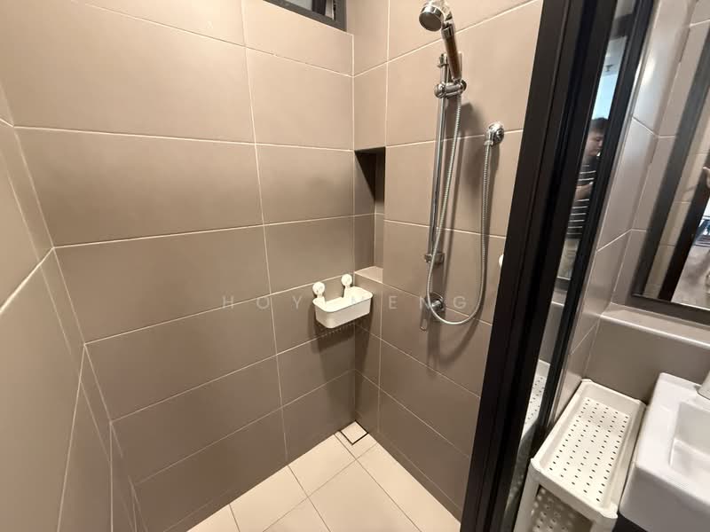 Servis Apartment untuk Disewa di The Tamarind - Hoy Meng - Bathroom - PropertyGuru.com.my