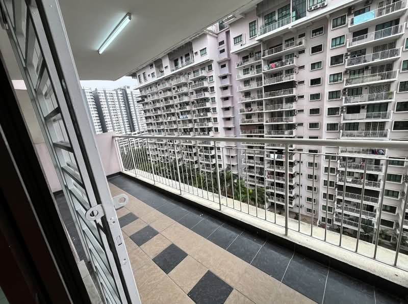 Kondominium untuk Disewa di Indah Alam (Subang Andaman) - LS Chu - Balcony - PropertyGuru.com.my