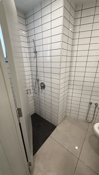 Condominium for Rent at Flexus Signature - Henry Chiah - Bathroom - PropertyGuru.com.my