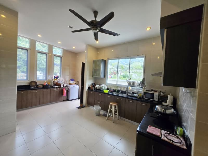 Bungalow for Sale in Ipoh (Perak) - David Wong - Kitchen - PropertyGuru.com.my