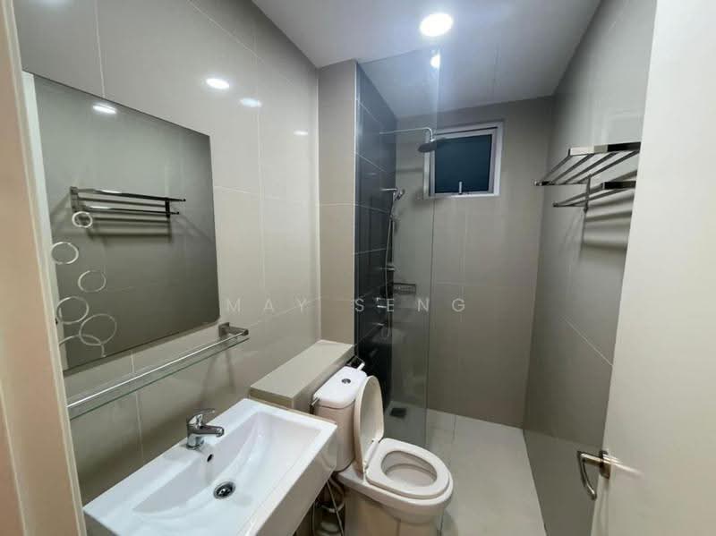 Kediaman Servis untuk Disewa di Desa Green - May Teng - Bathroom - PropertyGuru.com.my