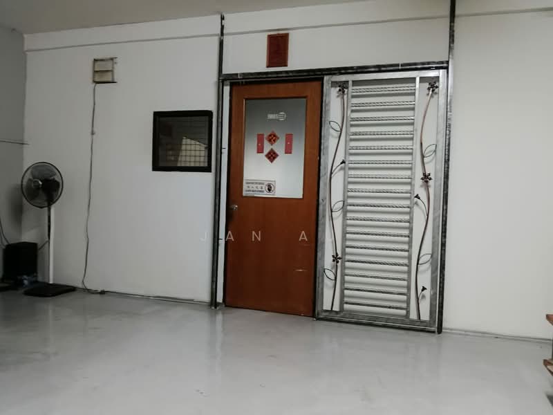 Shop for Sale in Taman Jaya Mas (Skudai) - JAN AU - Entrance - PropertyGuru.com.my
